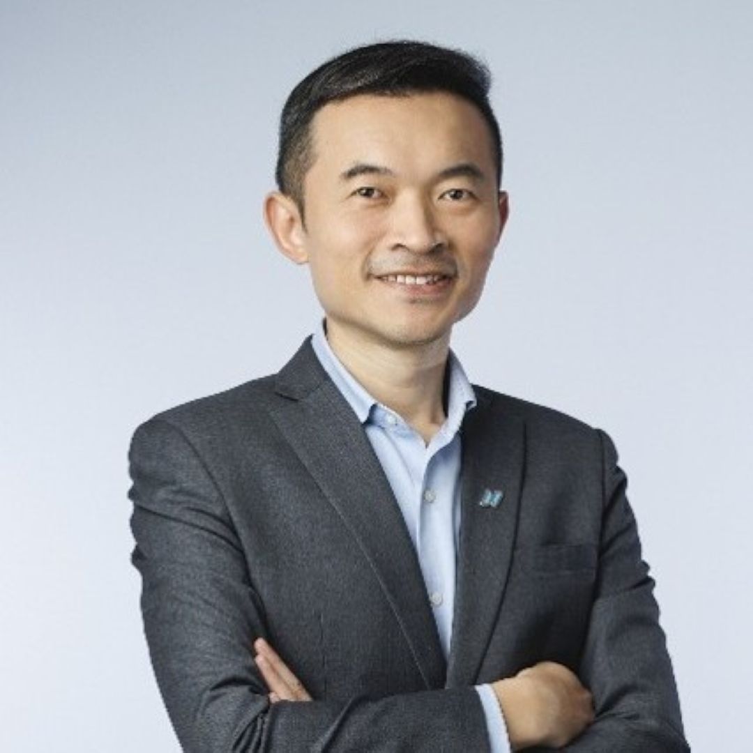 Headshot of Edward Chen, Chief AI Officer at NCS Pte Ltd