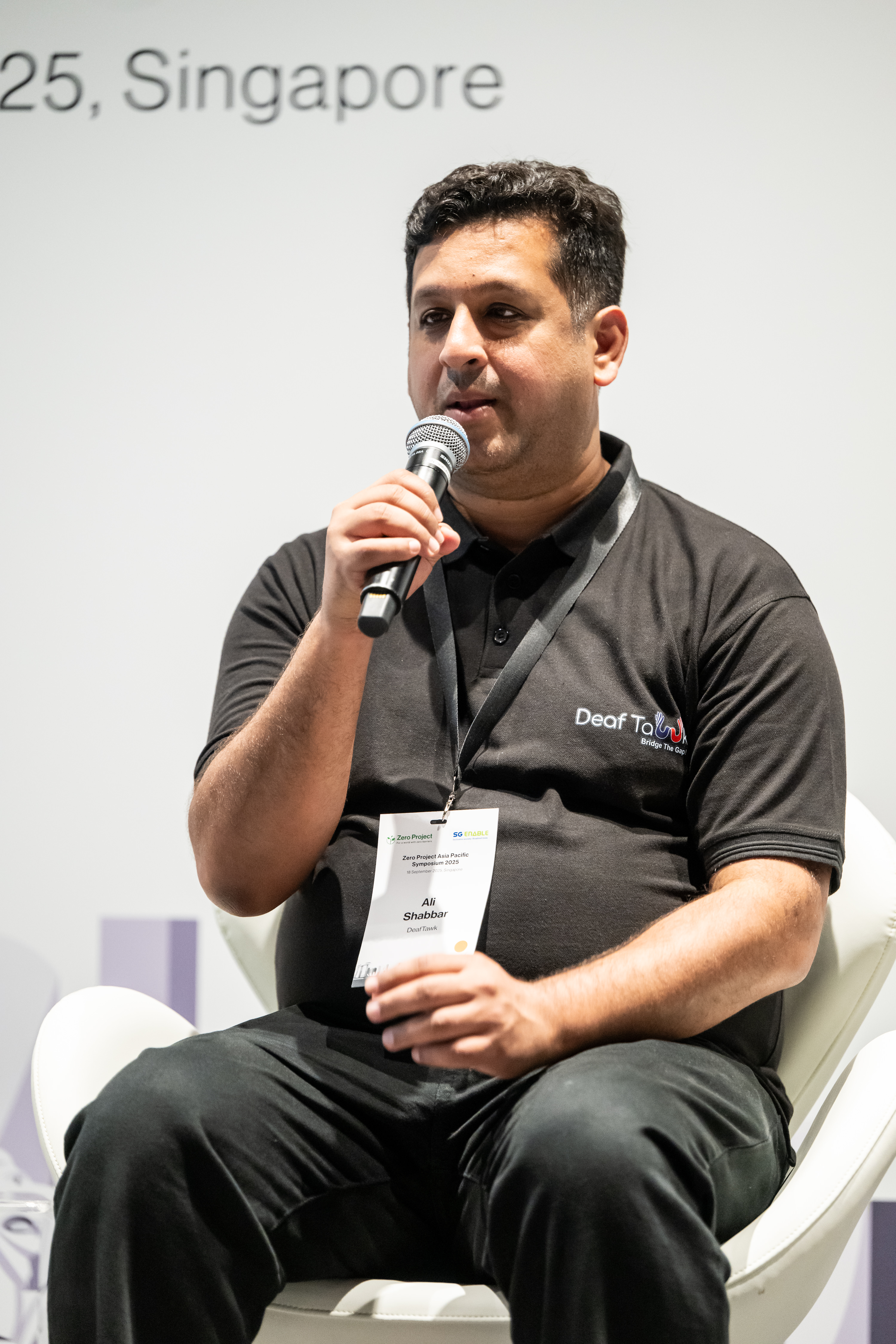 Panel1speaker-AliShabbar