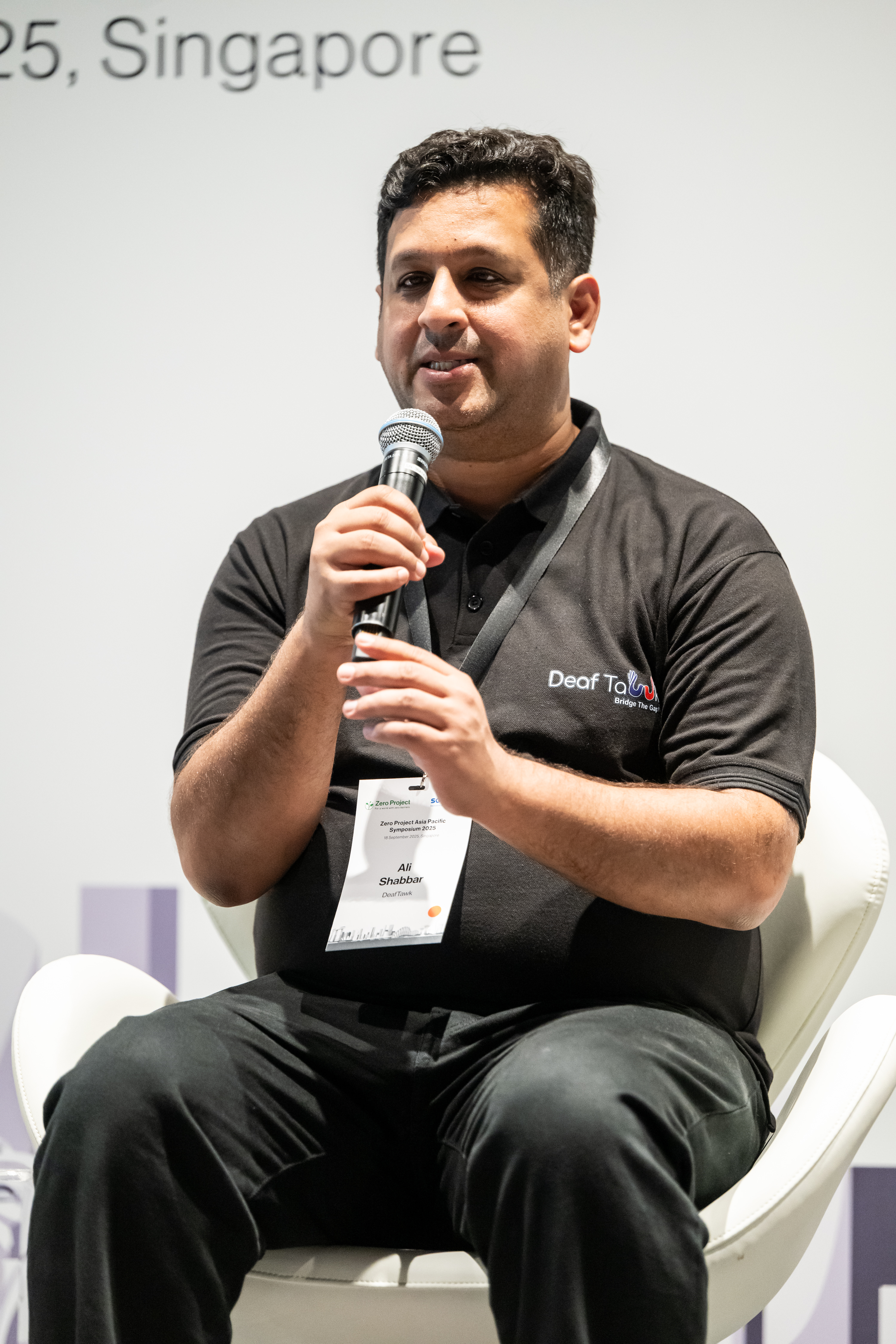 Panel1speaker-AliShabbar