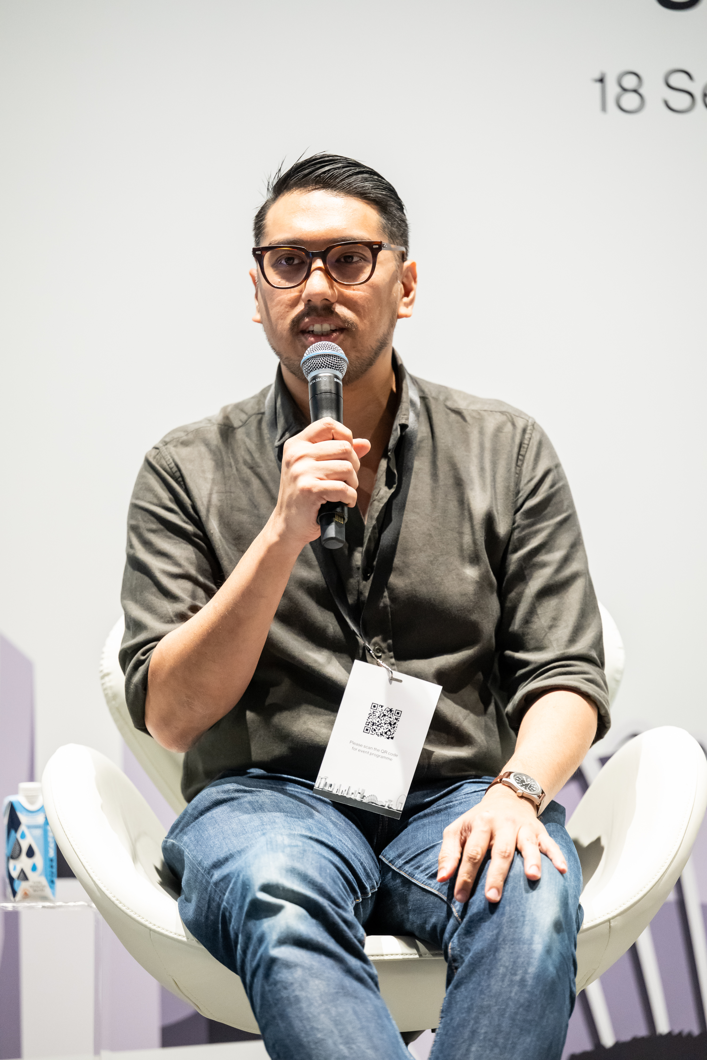 Panel1speaker-GeorgeAnanda