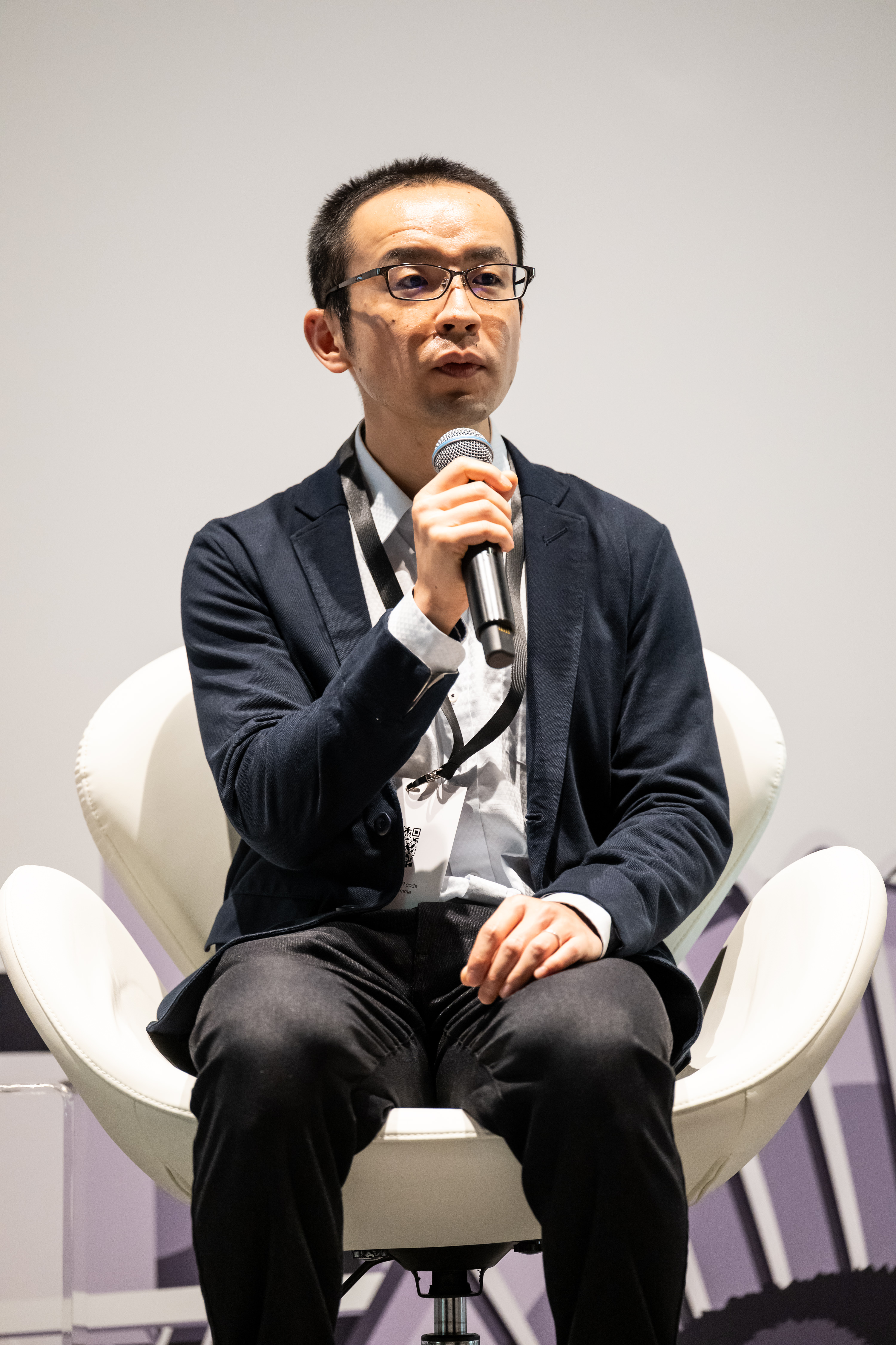 Yoshiospeaking