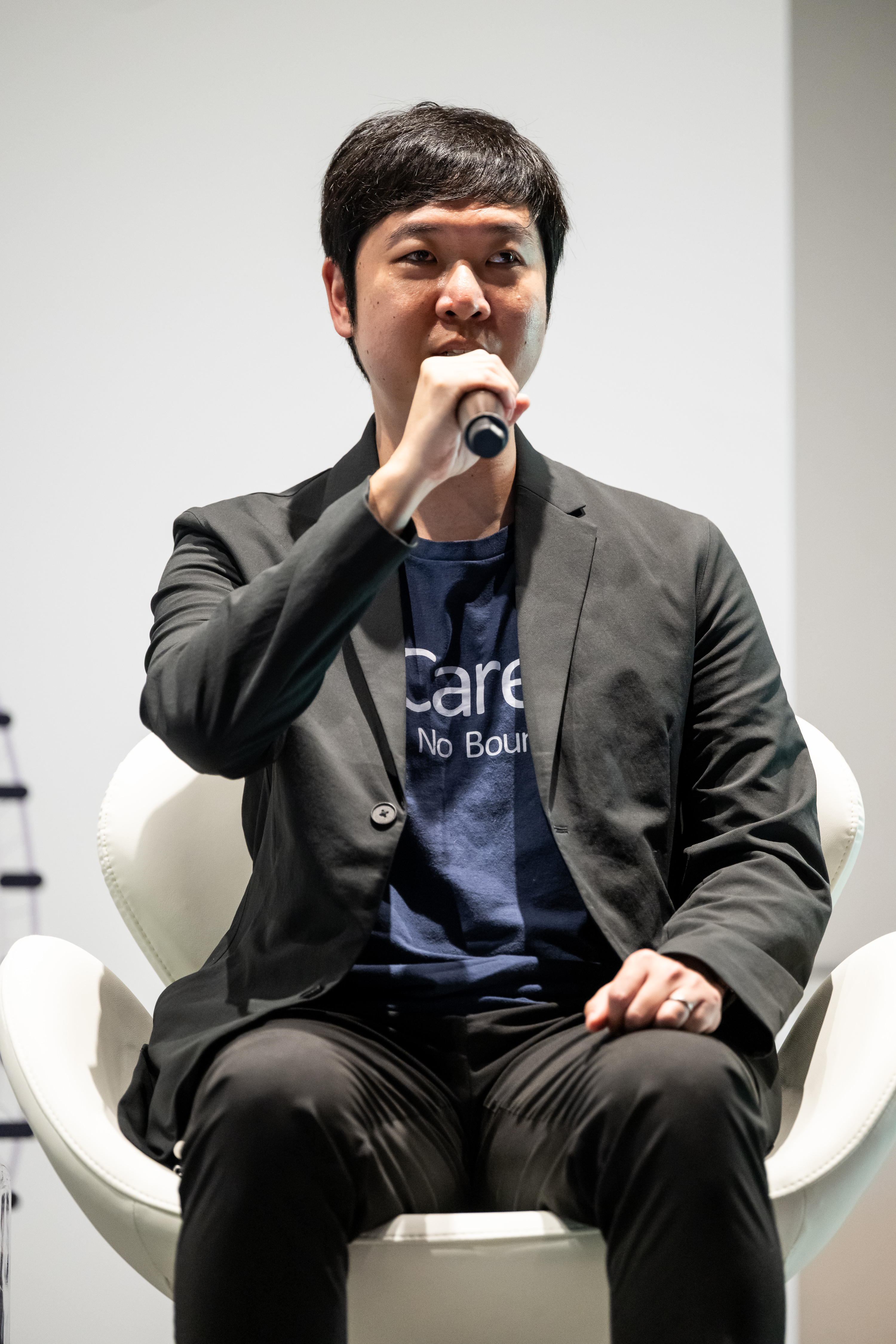 WalterTsuispeaking