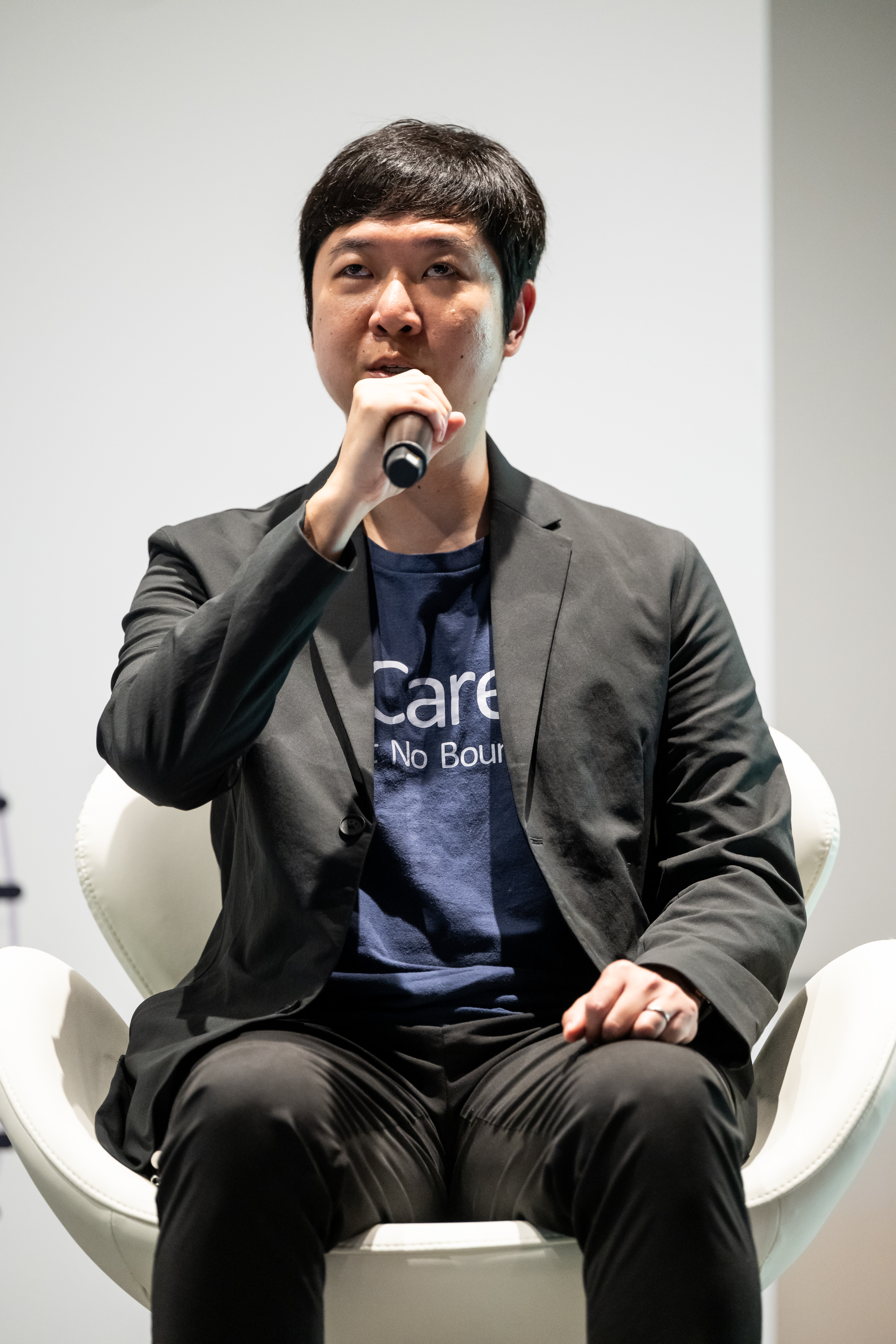 WalterTsuispeaking